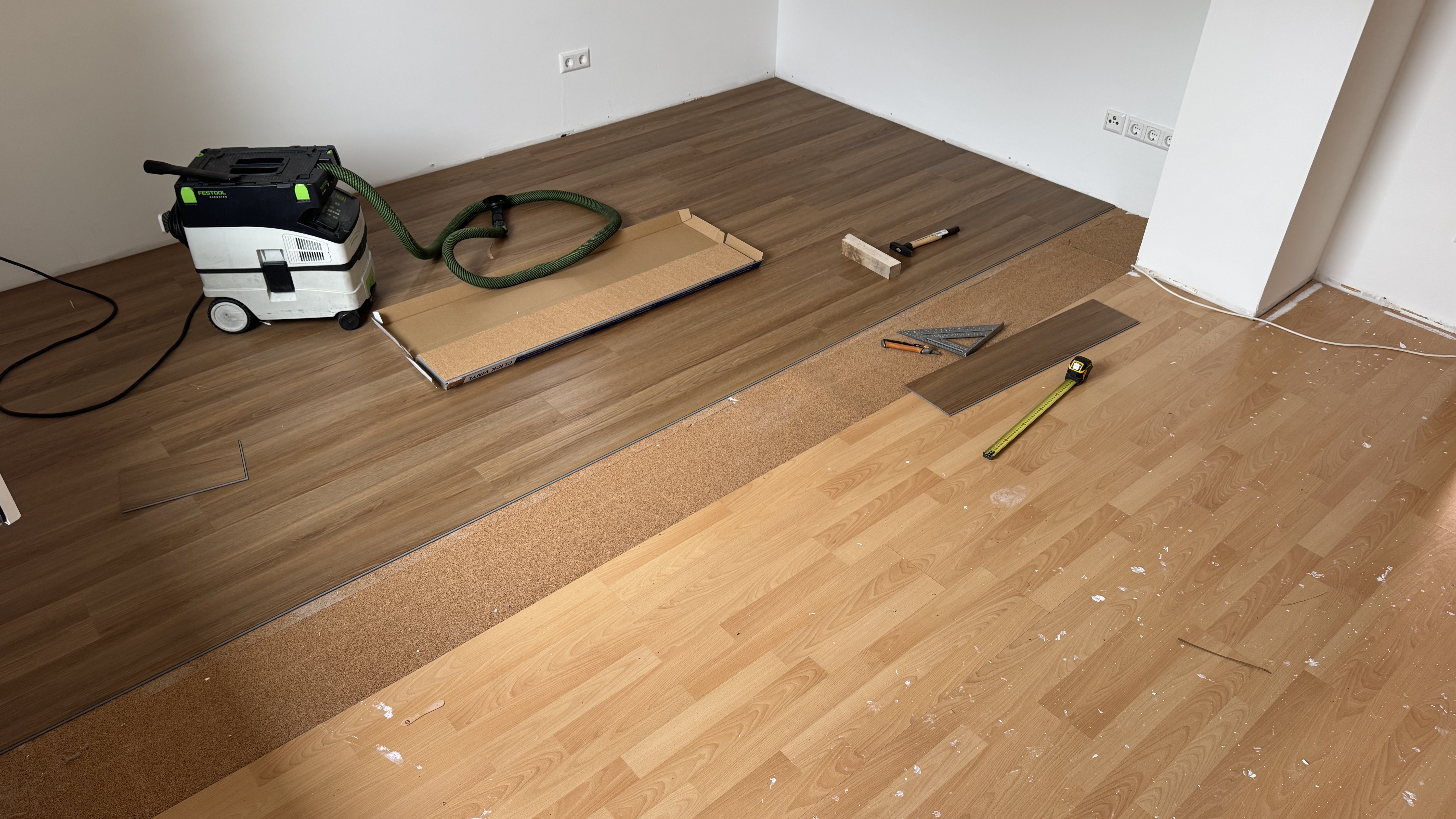 Reparaturen – Außen- und Innenarbeiten – Bild 1 von 22